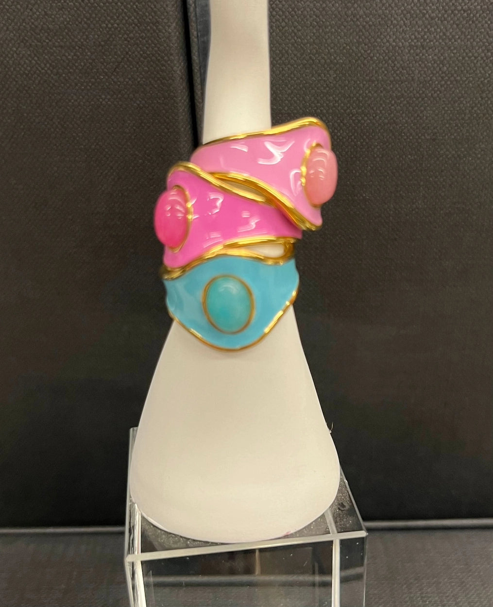 Anello con pietra ovale - THE SECRET LOFT