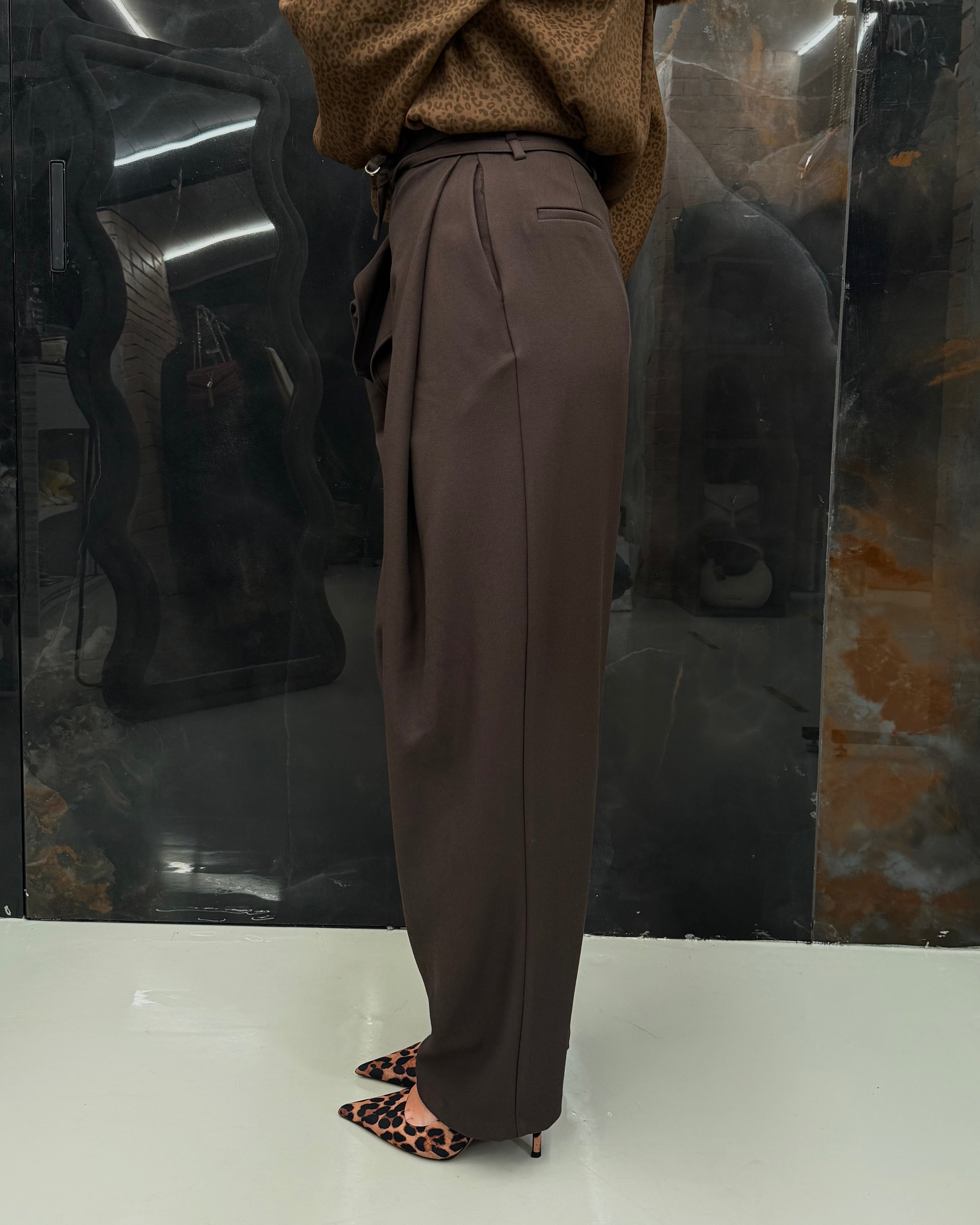 Pantalone Eleh marrone