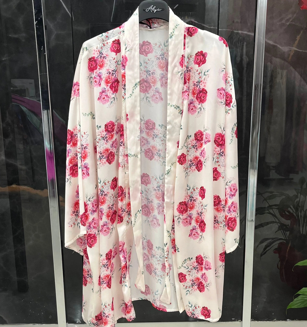 Caftano Flowers - THE SECRET LOFT