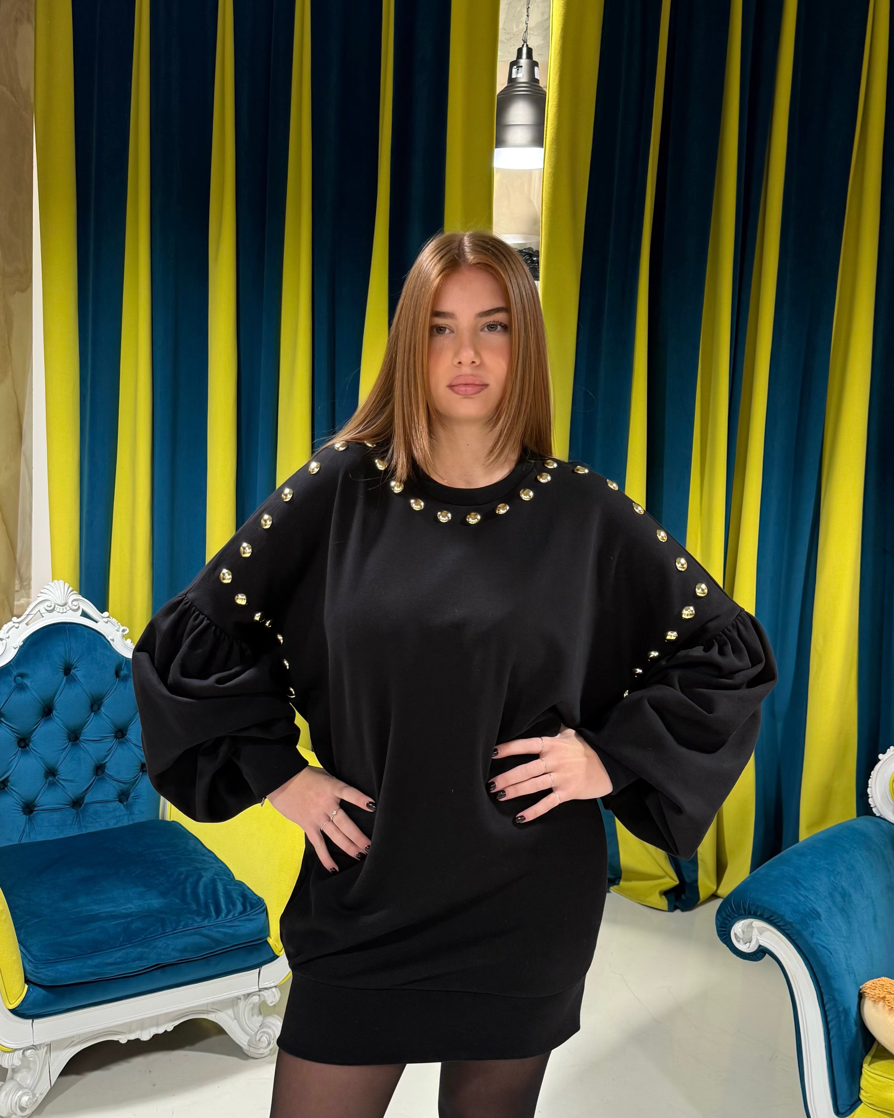 Abito felpa borchie odi et amo