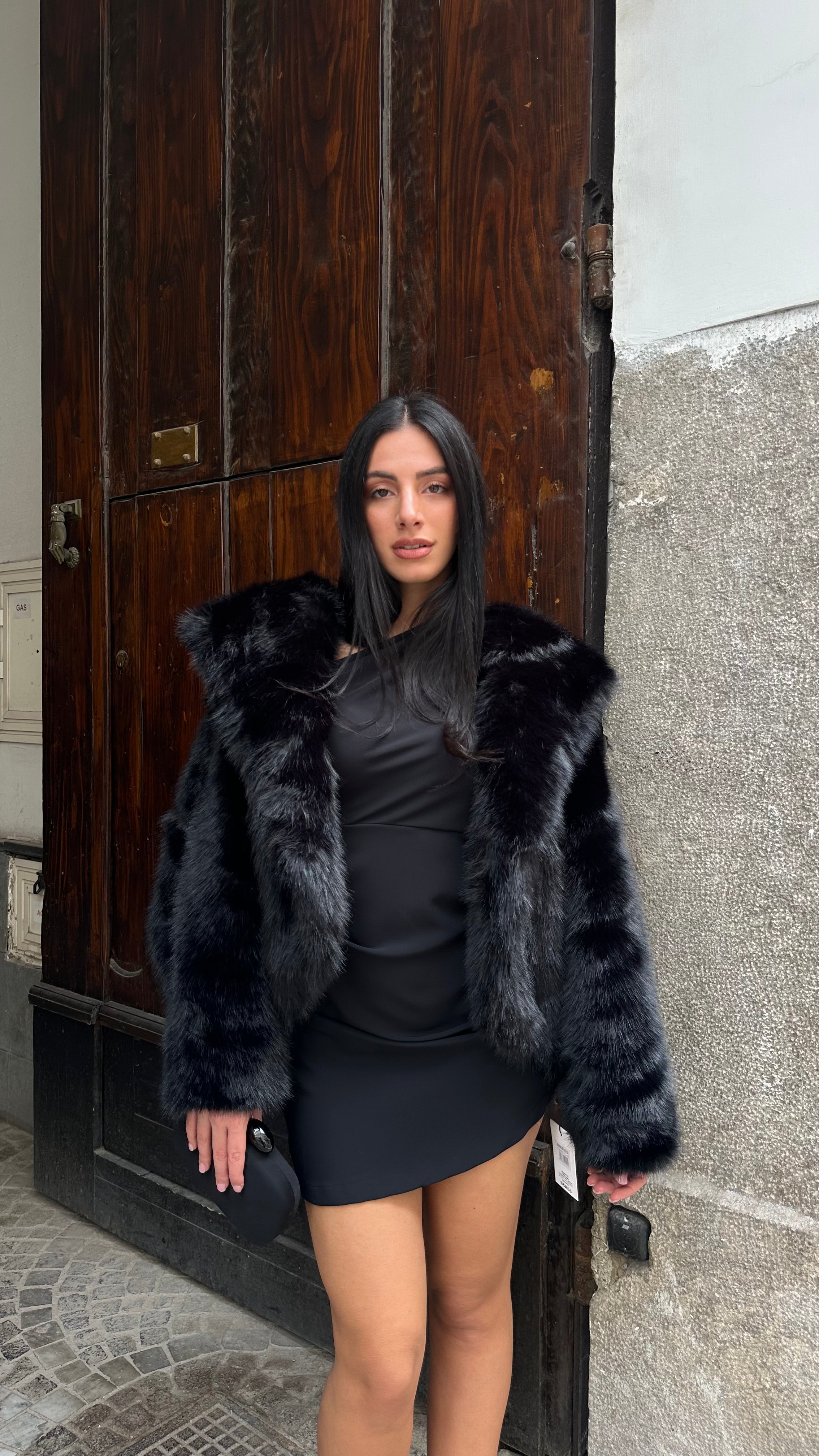 pelliccia nera - THE SECRET LOFT