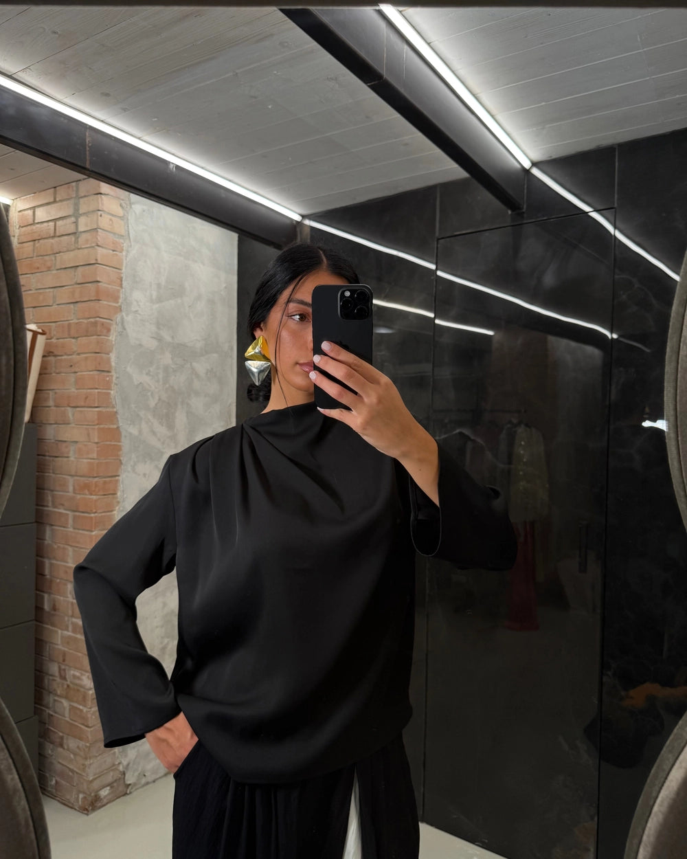 Camicia nera eleh