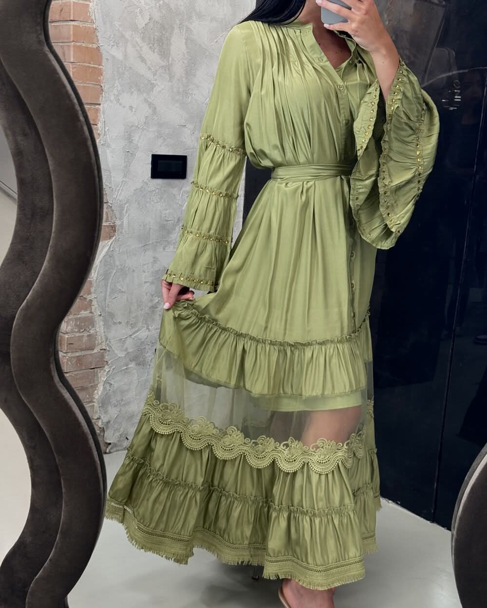 Abito verde odi et amo