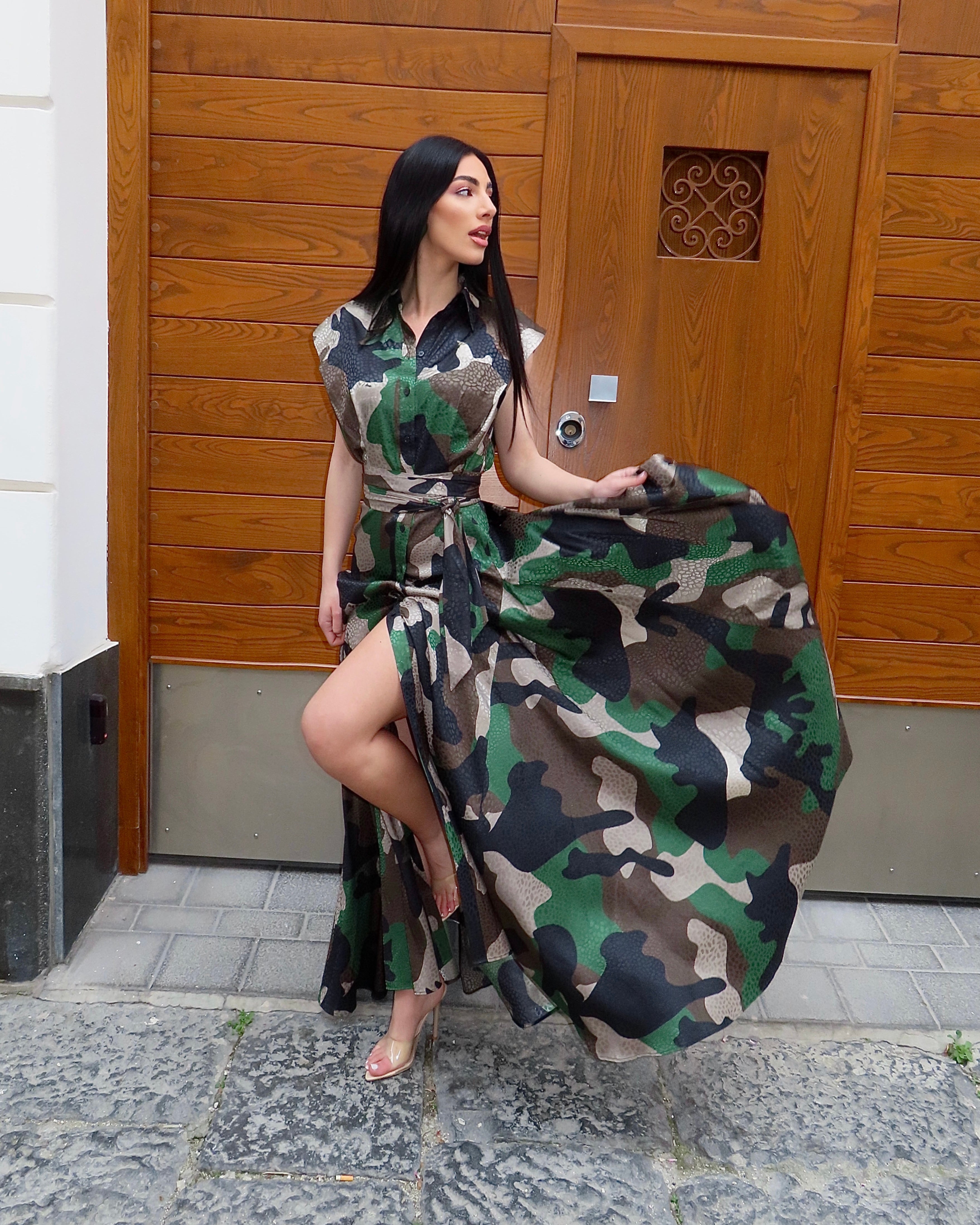 Abito charlotte odi et amo